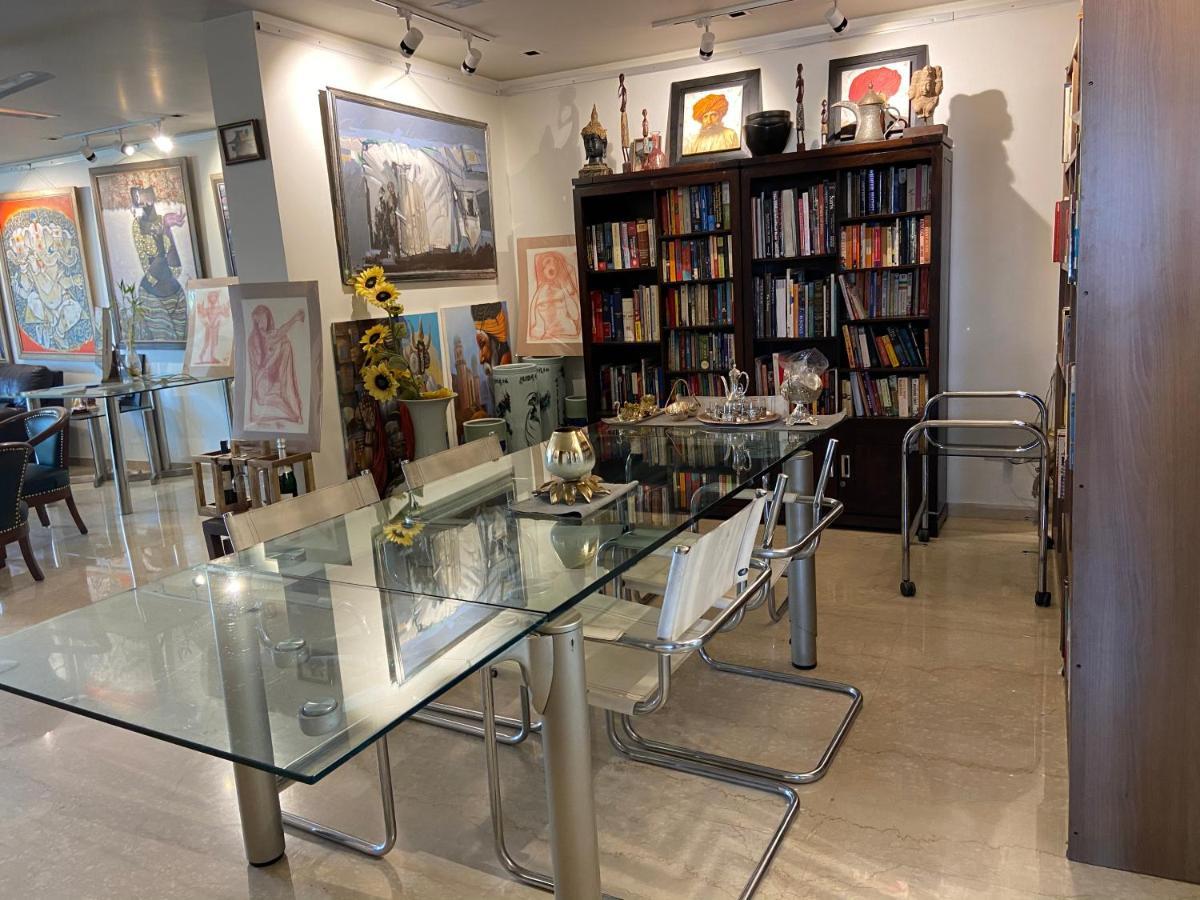 Art House Vasant Vihar New Delhi Bed & Breakfast Bagian luar foto